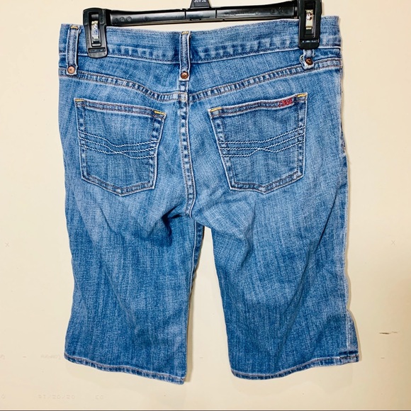 ⭐️ GAP Denim Bermuda Shorts - Picture 2 of 4